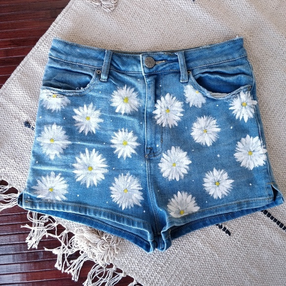 Urban Outfitters Pants - Urban Outfitters Blue Denim Daisy High Rise Shorts